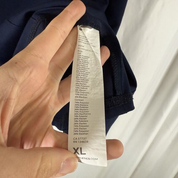 Fabletics Scrub Top Women's XL Navy Blue Vneck Short Sleeve Pockets - Picture 6 of 8